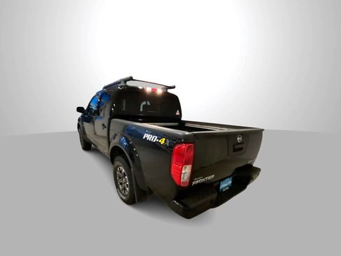 Used 2017 Nissan Frontier PRO-4X w/ Pro-4x Luxury Package image 6