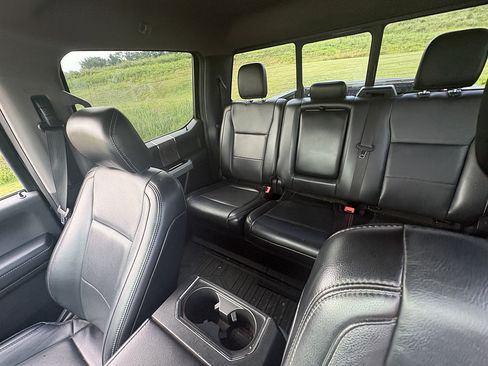 Used 2019 Ford F250 Lariat w/ Lariat Ultimate Package AWD/4WD image 33