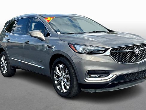 Used 2018 Buick Enclave Avenir w/ Avenir Technology Package image 9