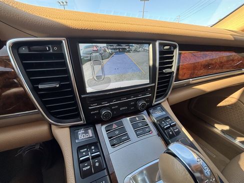 Used 2013 Porsche Panamera S RWD image 32