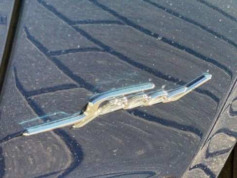 Used 2025 Bentley Flying Spur Plug-In Hybrid image 46