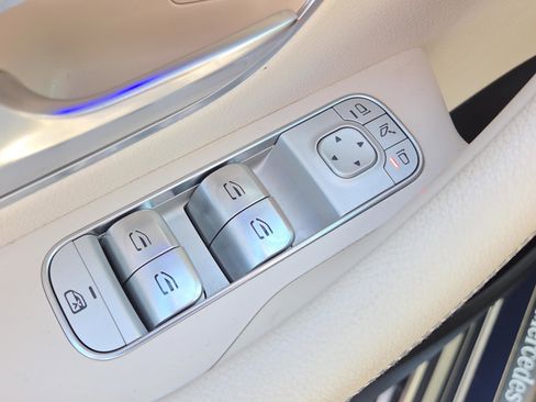 Certified 2024 Mercedes-Benz GLS 450 GLS 450 image 25