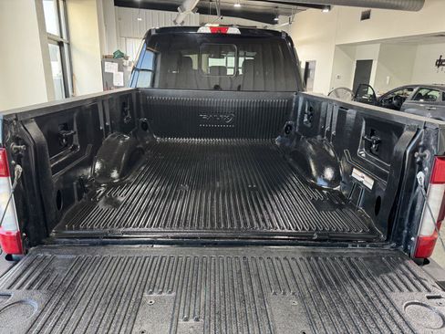 Used 2019 Ford F250 Platinum w/ Platinum Ultimate Package AWD/4WD image 38