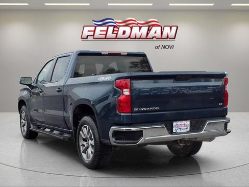 Used 2022 Chevrolet Silverado 1500 LT AWD/4WD image 3