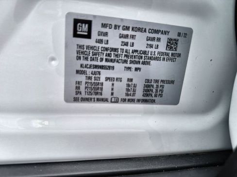 Certified 2022 Buick Encore Preferred w/ Safety Package image 32