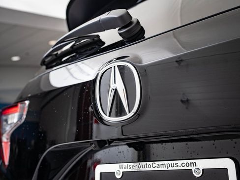 Certified 2025 Acura RDX SH-AWD image 17