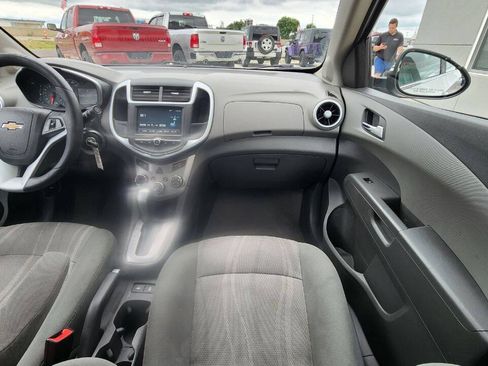 Used 2017 Chevrolet Sonic LT FWD image 13