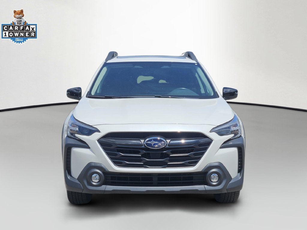Used 2025 Subaru Outback Onyx Edition AWD/4WD image 2