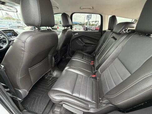 Used 2014 Ford Escape Titanium w/ Equipment Group 401A AWD/4WD image 16