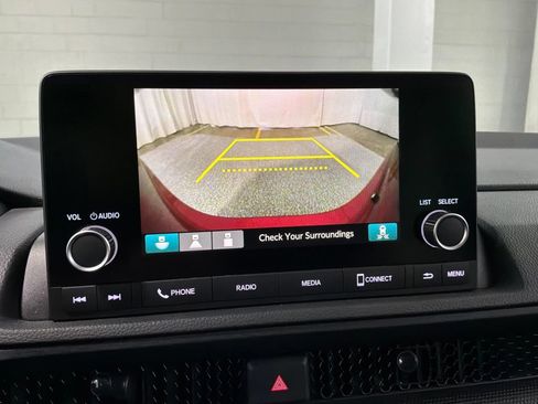 Used 2025 Honda CR-V EX image 16