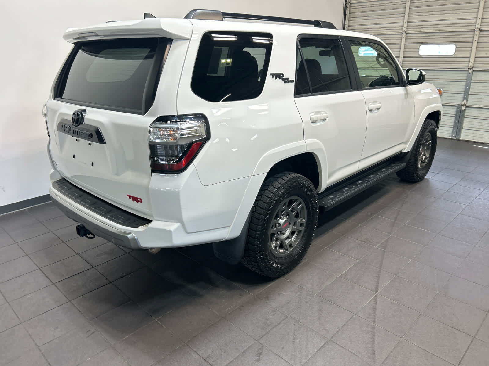 Used 2019 Toyota 4Runner TRD Off-Road AWD/4WD image 3