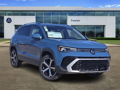 New 2026 Volkswagen Taos SEL image 1