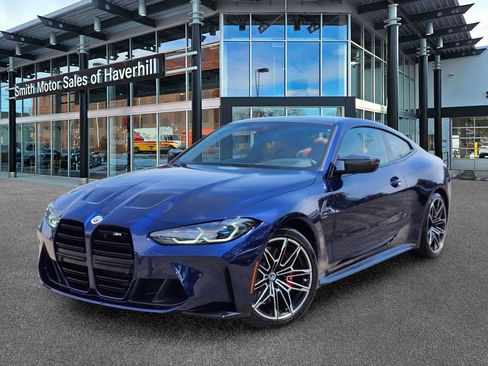 Used 2022 BMW M4 Coupe w/ M Carbon Exterior Package RWD image 1