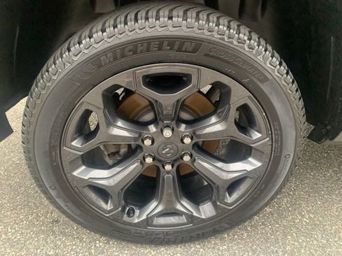 Used 2021 RAM 1500 Limited w/ Night Edition image 9