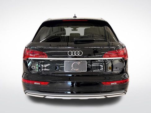 Used 2024 Audi Q5 2.0T Premium w/ Convenience Package AWD/4WD image 4