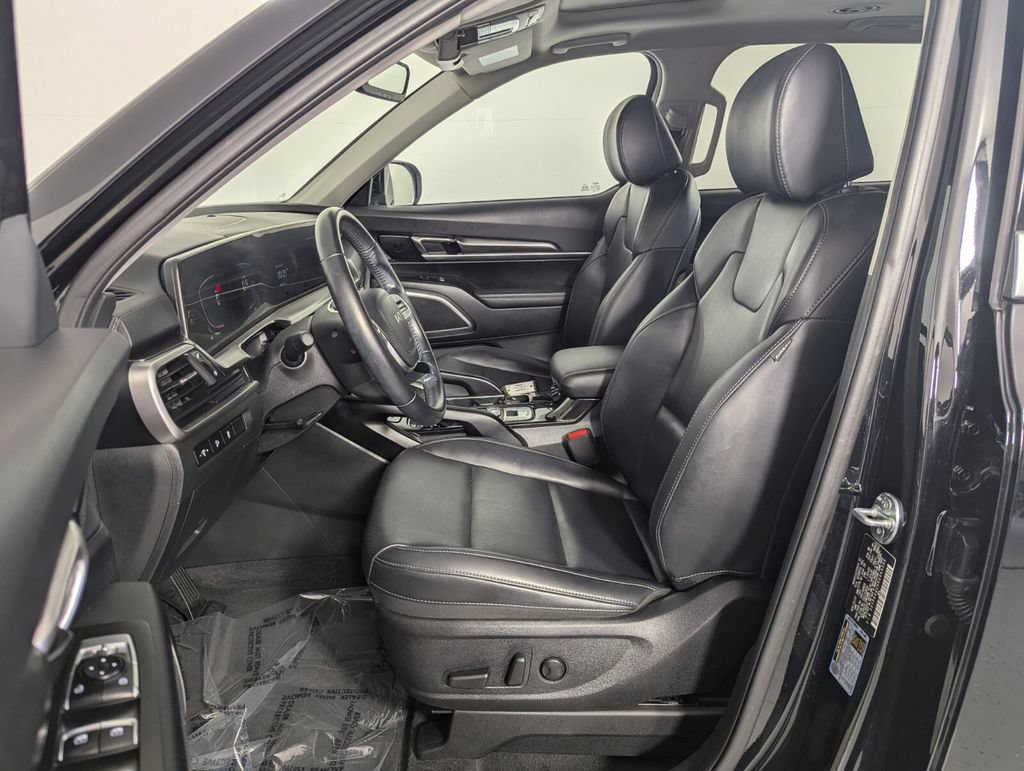 Used 2024 Kia Telluride S w/ S Sunroof Package FWD image 11