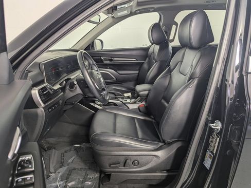 Used 2024 Kia Telluride S w/ S Sunroof Package FWD image 11