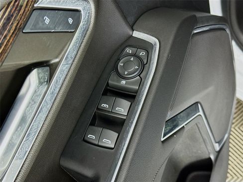 Certified 2024 GMC Sierra 1500 Elevation AWD/4WD image 19