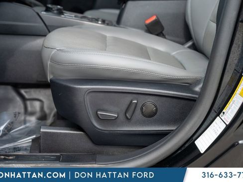 Used 2025 Ford Bronco Sport Badlands image 21