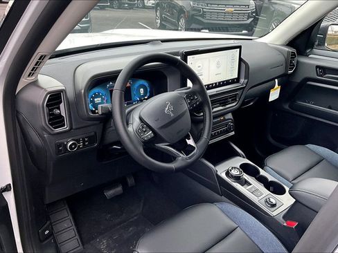 New 2025 Ford Bronco Sport Outer Banks image 6