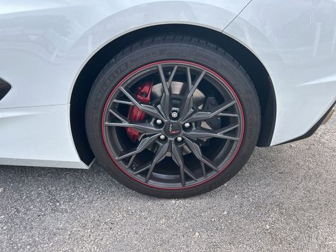 Used 2023 Chevrolet Corvette Stingray Coupe w/ Z51 Performance Package image 13