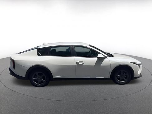 Used 2026 Kia K4 FWD image 16
