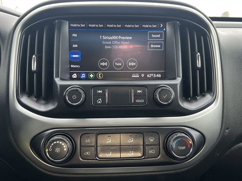 Used 2022 Chevrolet Colorado LT w/ Fleet Safety Package image 4