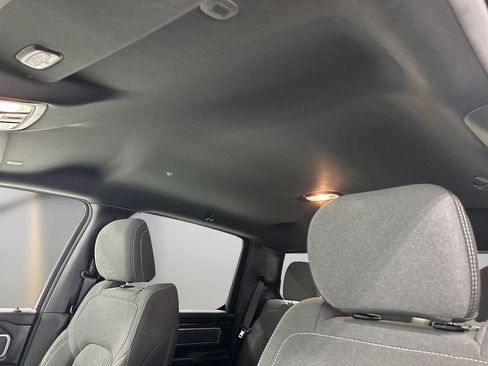 Used 2022 RAM 1500 Big Horn AWD/4WD image 16