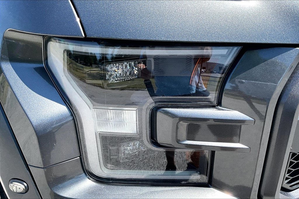 Used 2019 Ford F150 Raptor AWD/4WD image 26
