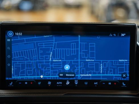 Certified 2025 Ford Bronco Sport Outer Banks w/ Outer Banks Tech Package+ image 26