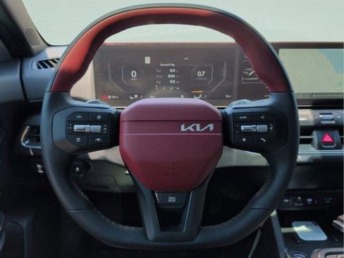 New 2026 Kia K4 EX FWD image 32