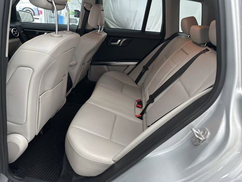 Used 2015 Mercedes-Benz GLK 350 2WD image 22