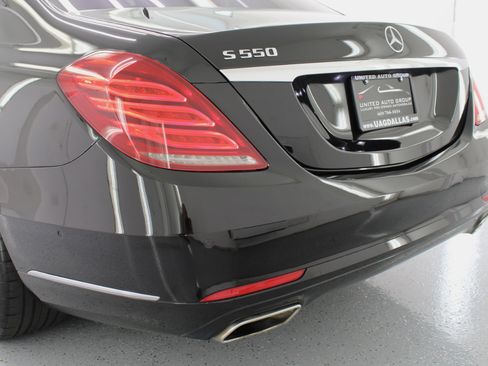 Used 2015 Mercedes-Benz S 550 Sedan image 24