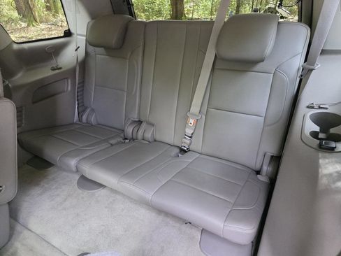 Used 2015 Chevrolet Tahoe LTZ RWD image 15
