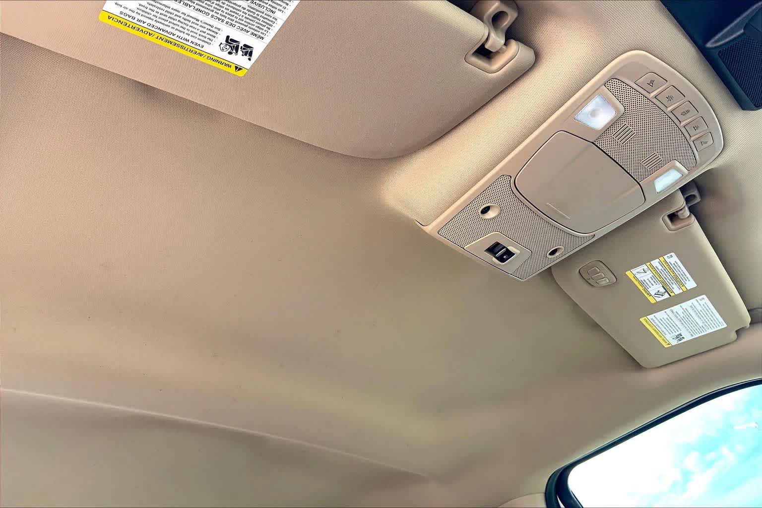 Used 2019 Ford F150 Lariat w/ Equipment Group 502A Luxury AWD/4WD image 14