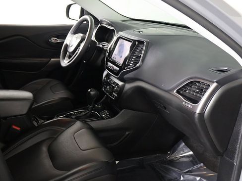 Used 2022 Jeep Cherokee Limited image 24