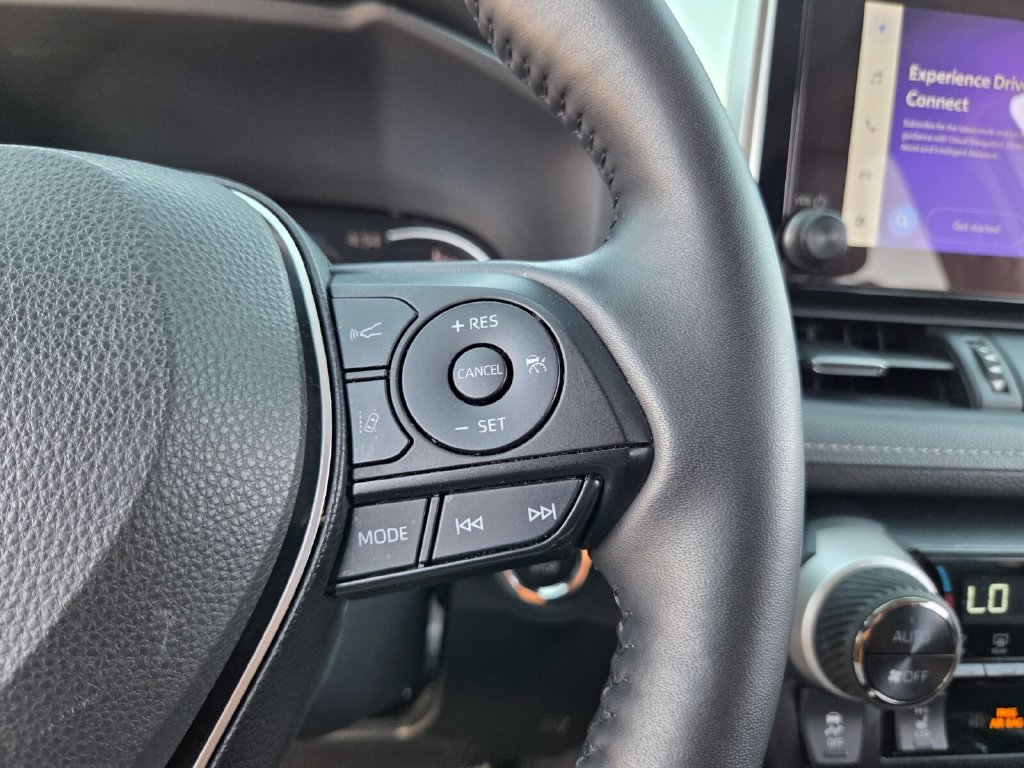Used 2023 Toyota RAV4 XLE Premium AWD/4WD image 24