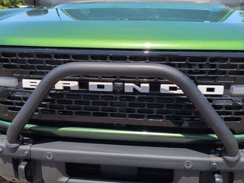Used 2024 Ford Bronco Wildtrak AWD/4WD image 12