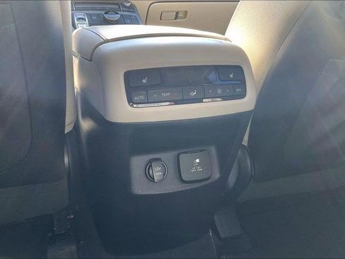 Used 2021 Hyundai Palisade SEL w/ Premium Package image 39