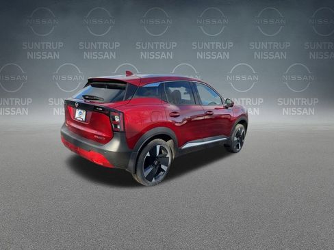 Used 2025 Nissan Kicks SR AWD/4WD image 9