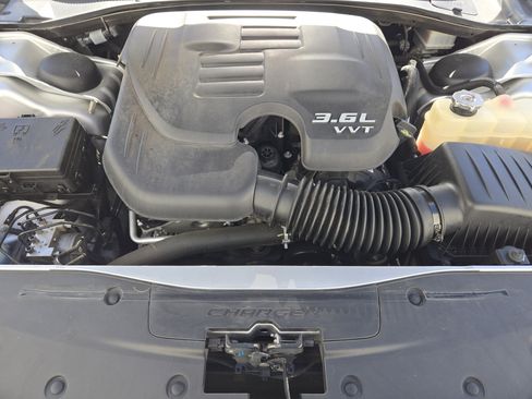 Used 2022 Dodge Charger GT w/ Blacktop Package image 32