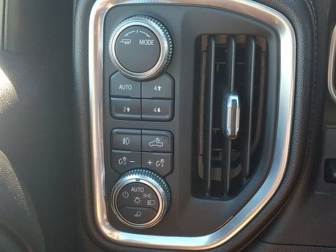 Used 2020 GMC Sierra 1500 Denali w/ Denali Ultimate Package AWD/4WD image 26