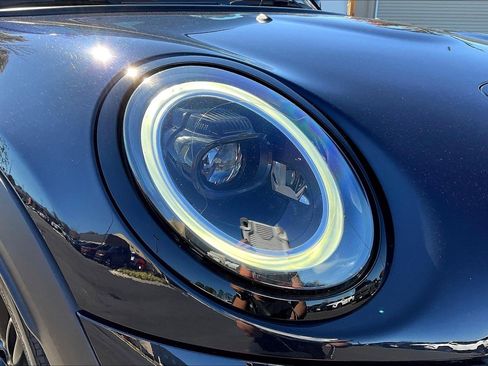 Used 2023 MINI Cooper S image 32