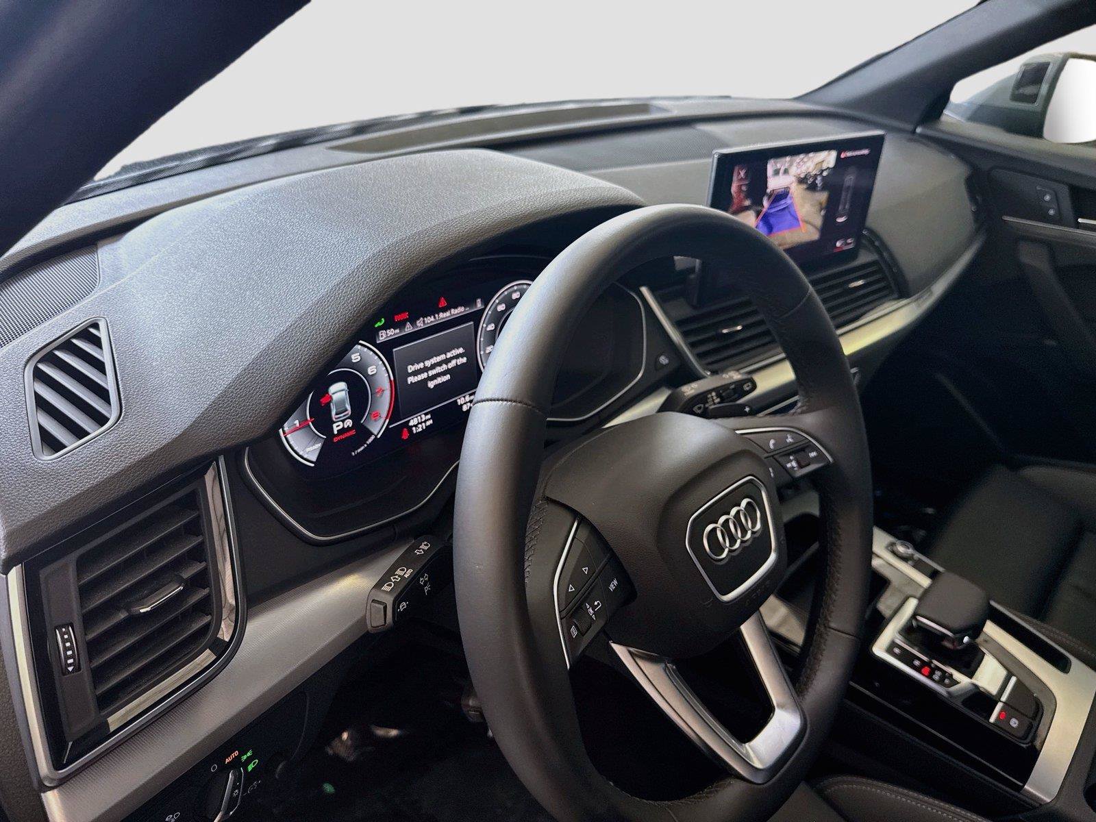 Certified 2025 Audi Q5 2.0T Premium AWD/4WD image 9