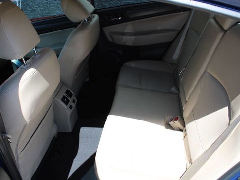 Used 2017 Subaru Legacy 2.5i Limited w/ Popular Package #4 image 14