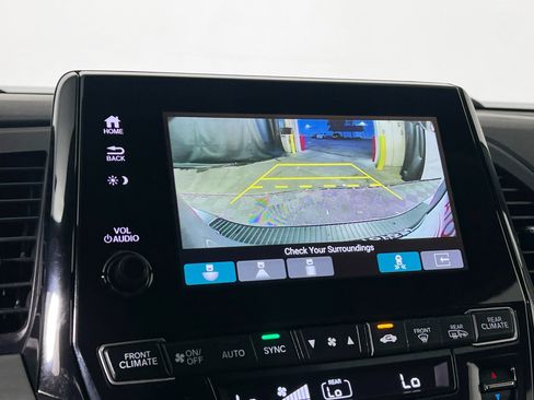Used 2023 Honda Odyssey Touring image 28