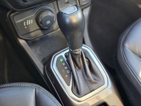 Used 2021 Jeep Renegade Limited w/ Sun & Sound Group image 24