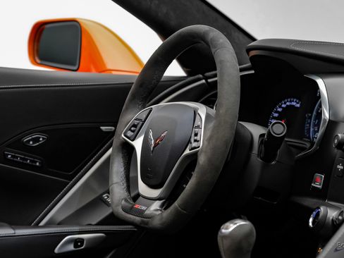 Used 2019 Chevrolet Corvette Z06 RWD image 62