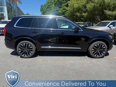 New 2026 Volvo XC90 T8 Plus w/ Protection Package Premier AWD/4WD image 9