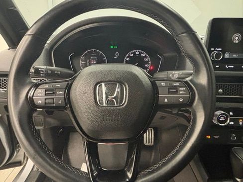 Used 2022 Honda Civic Sport image 14
